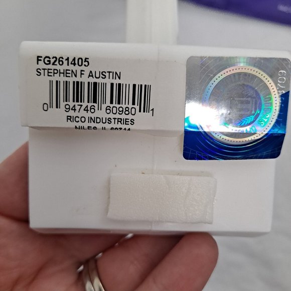 Stephen F Austin Window Flag Purple Gray White - Picture 7 of 9